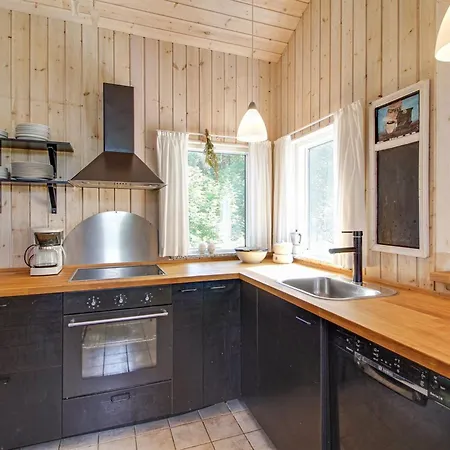 Ernestina - 500m From The Sea By Interhome Glesborg
